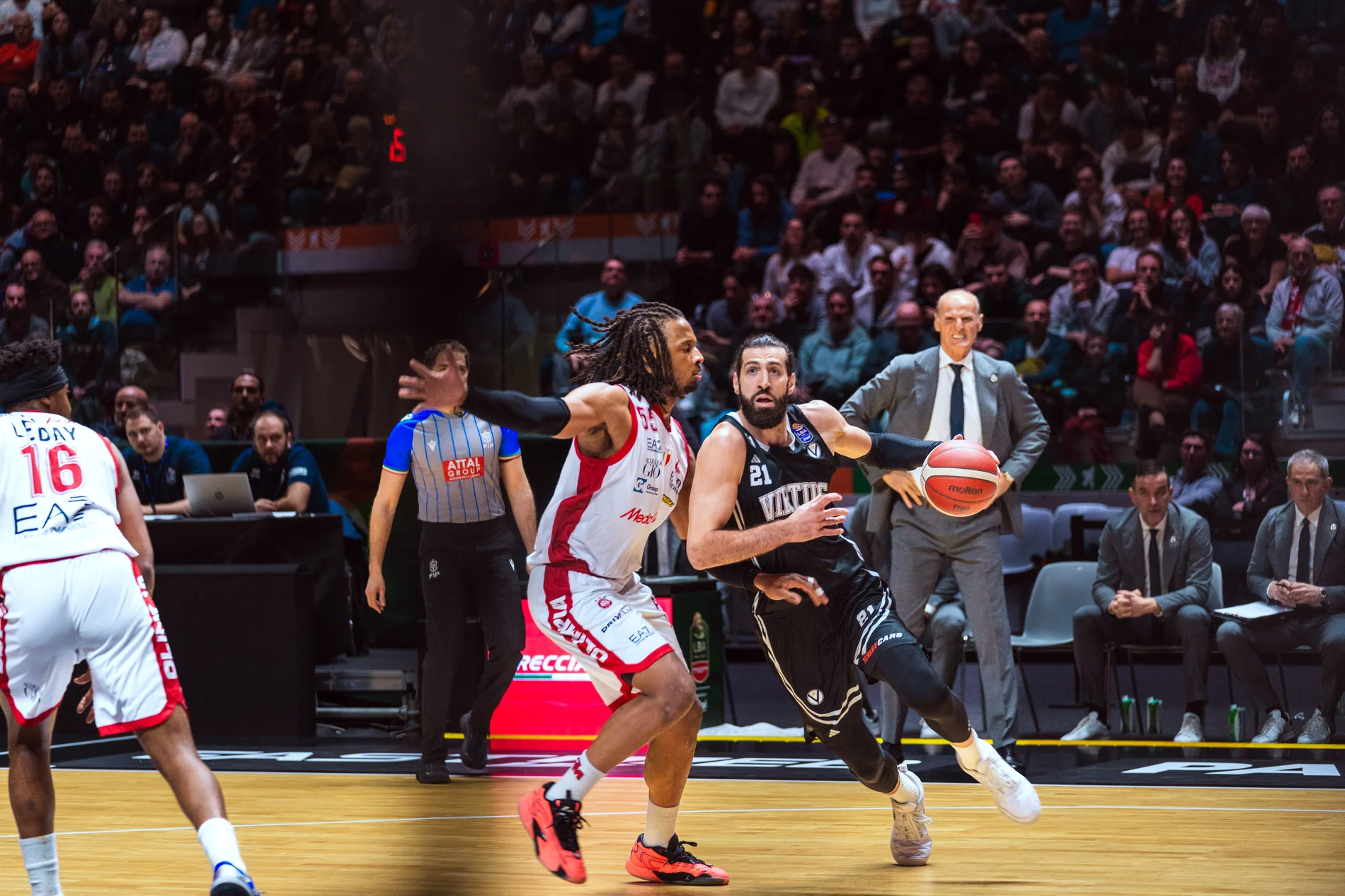 Basket 8